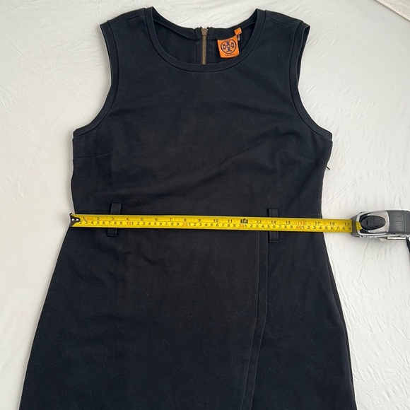 Tory Burch black stretch sleeveless dress with belt - Picture 9 of 11